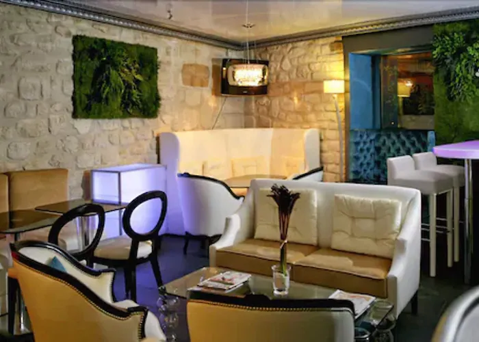 Hotel Eiffel Trocadero 4*