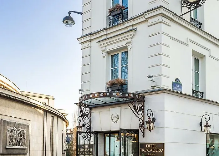 Eiffel Trocadero Hotel