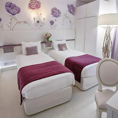 Eiffel Trocadéro Hotel 4*