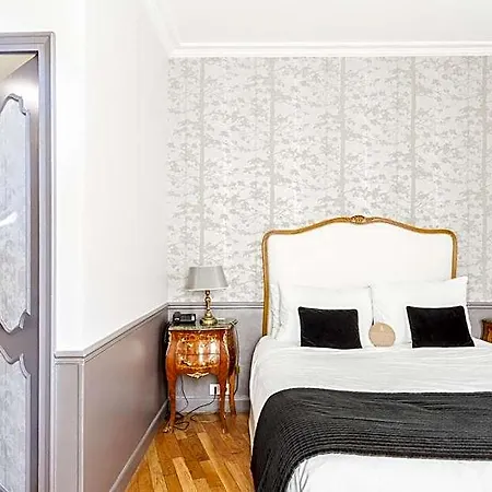 Hotel Eiffel Trocadero 4*
