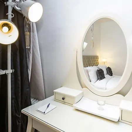 Szálloda Eiffel Trocadéro 4*