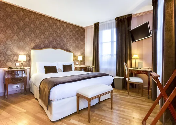 Hotel Eiffel Trocadero