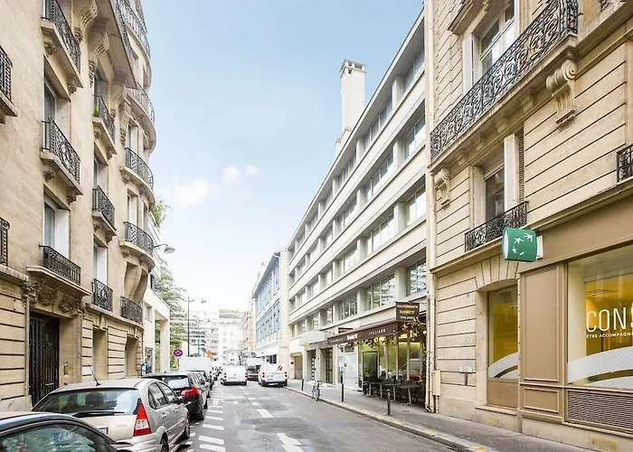 Eiffel Trocadéro Hotel Paris