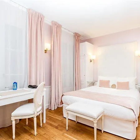 Eiffel Trocadero Hotel 4*
