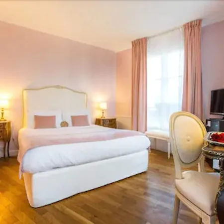 Hotel Eiffel Trocadero Paris