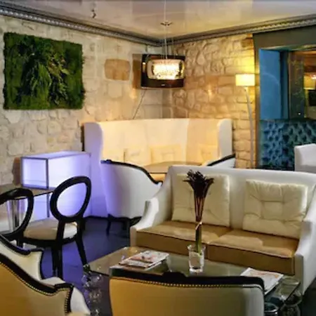 Hotel Eiffel Trocadero 4*